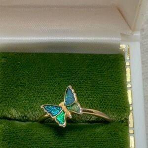 Elegant Butterfly Ring with Green and Gold Accents